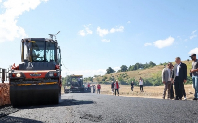 Serdivan Kırantepe yolu asfalt çalışmaları başladı