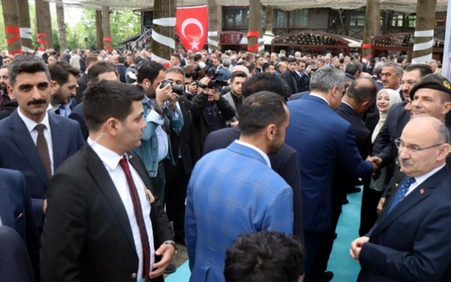 Sakaryada protokol bayramlaştı