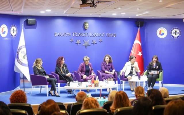 Sakarya'nın ilham veren kadınları SATSO'da buluştu