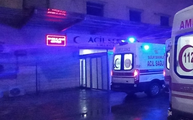 14 yaşındaki kız 3. kattan atladı!