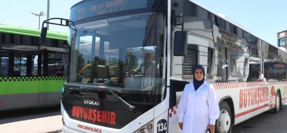 Toplu taşımaya kadın eli