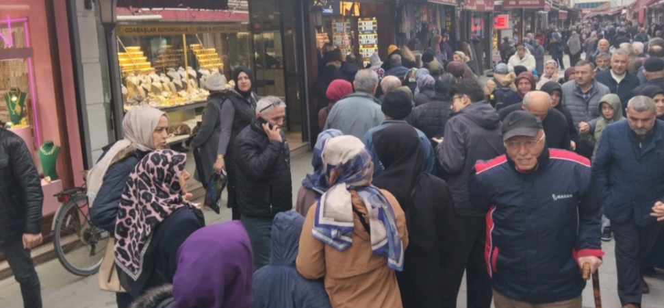 Altın fiyatları çakıldı, Sakaryalılar kuyumcuya koştu