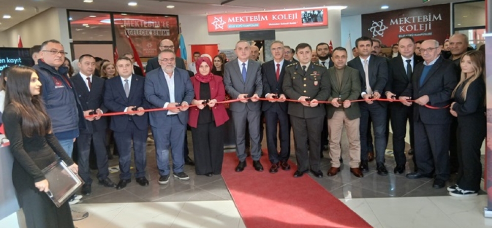 Sakarya Mektebim Koleji’nde Çanakkale Müzesi büyük katılımla açıldı