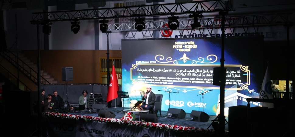 Sakarya'da "Mekke'nin Fethi ve Kudüs Gecesi" programı düzenlendi