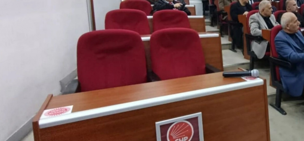 Sakarya Büyükşehir Meclisi toplandı: CHP’li üyeler katılmadı